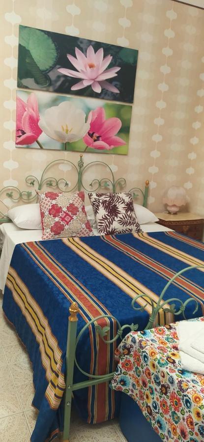 Maria Banana Guest House โปลลินา ภายนอก รูปภาพ